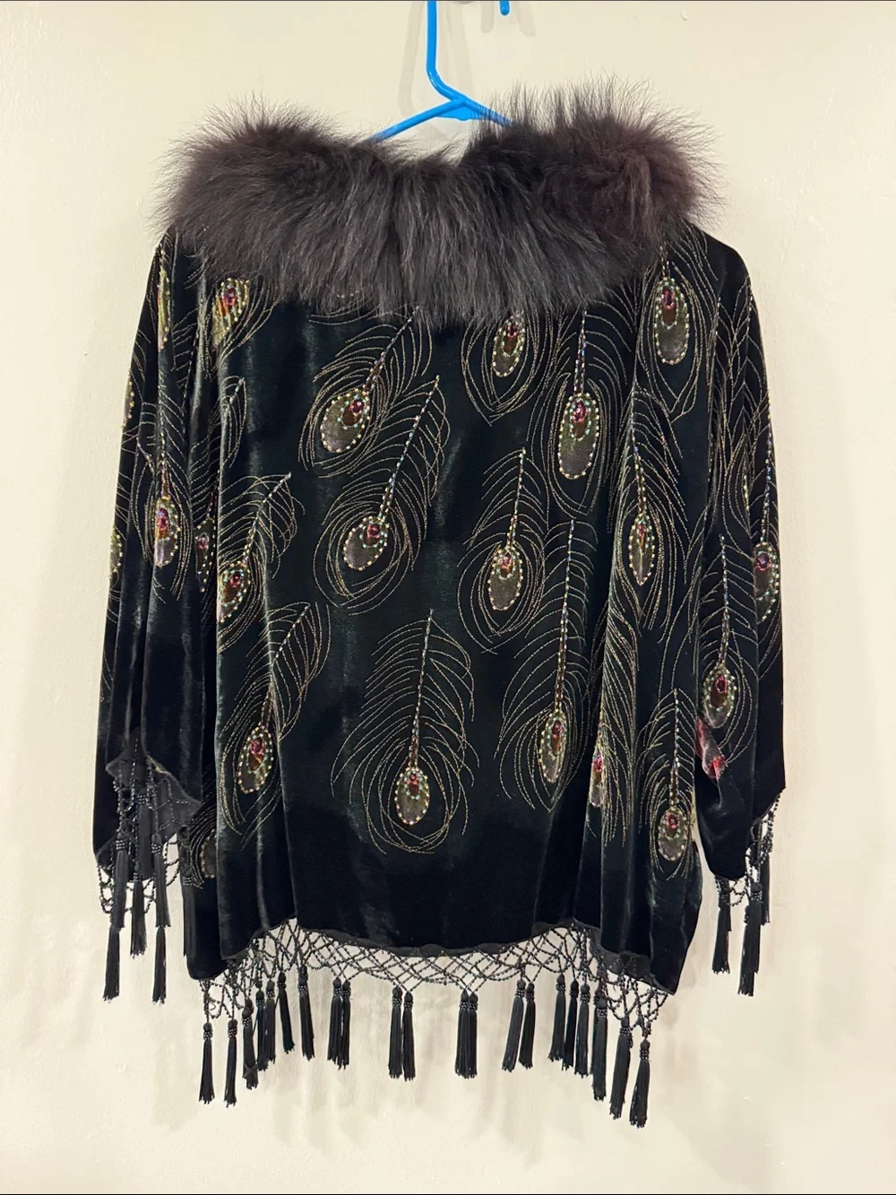 Vintage Johanna Velvet Embroidered Peacock Floral Sweater with Fur Collar tassel